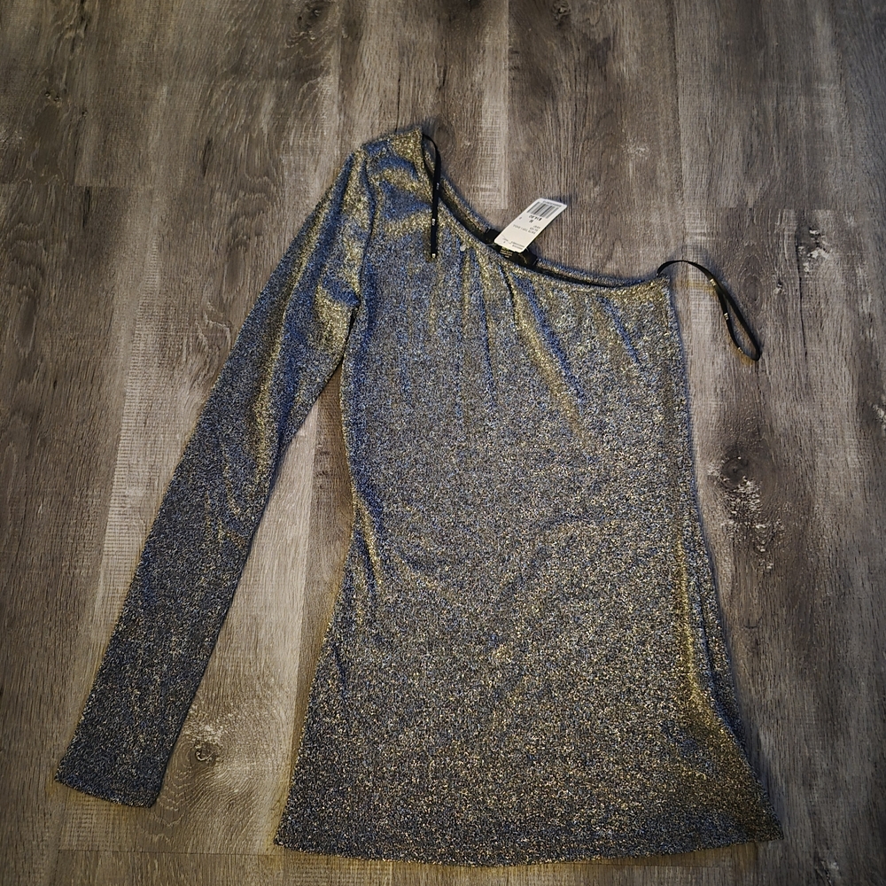 XXI Shoulder Dress in Shimmering Gray (One Sleeve)